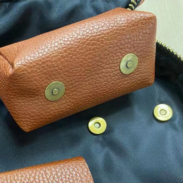 Vapefly Mime's Accessoires Leather Bag magnetknöpfe